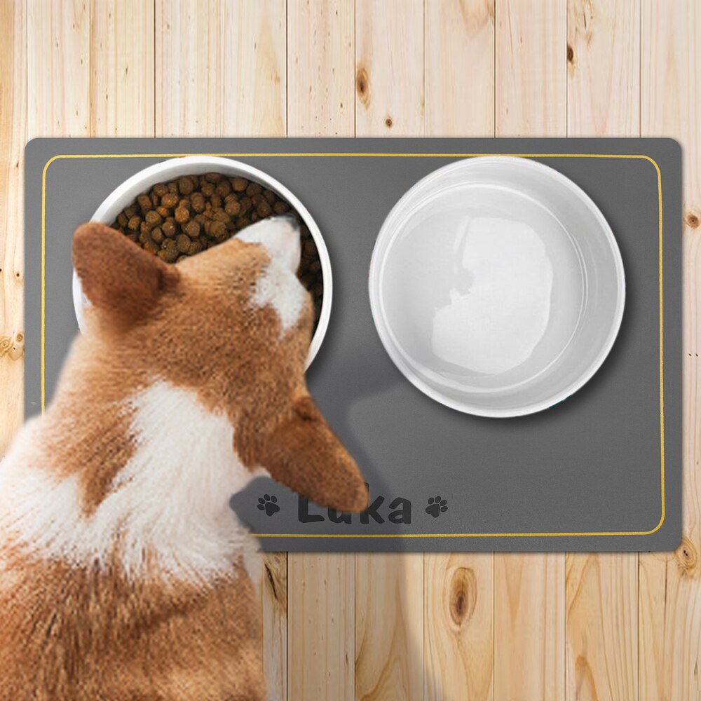 Luxe Gepersonaliseerde Voederbakmat - Mat met naam hond - Hondenhoek